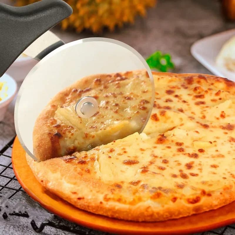 Rezač za pizzu i tijesto od nehrđajućeg čelika